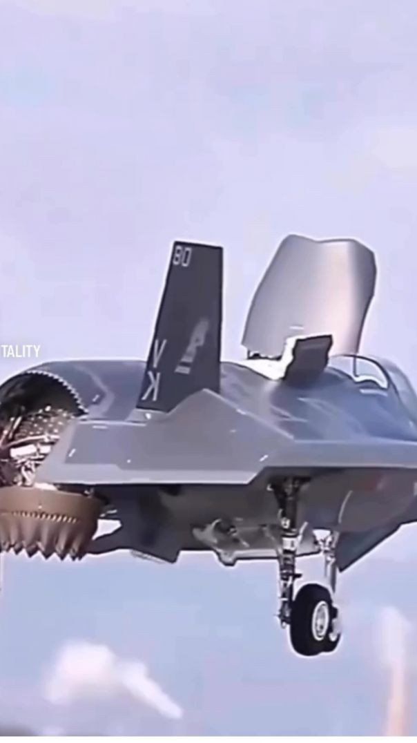 Next generation fighter jet